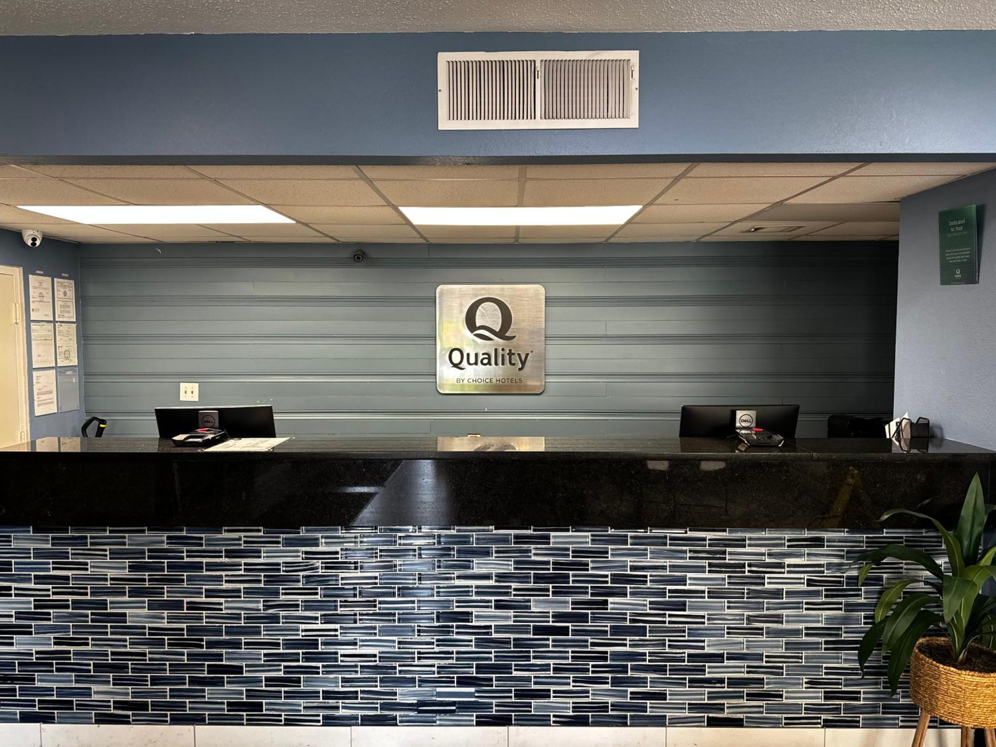 Quality Inn & Suites Silverton Εξωτερικό φωτογραφία